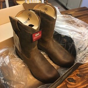 NWT Ariat Heritage Roper men's size 9